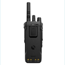 Motorola MOTOTRBO R7A UHF Two-Way Radio Inc Antenna / Standard Battery & Charger